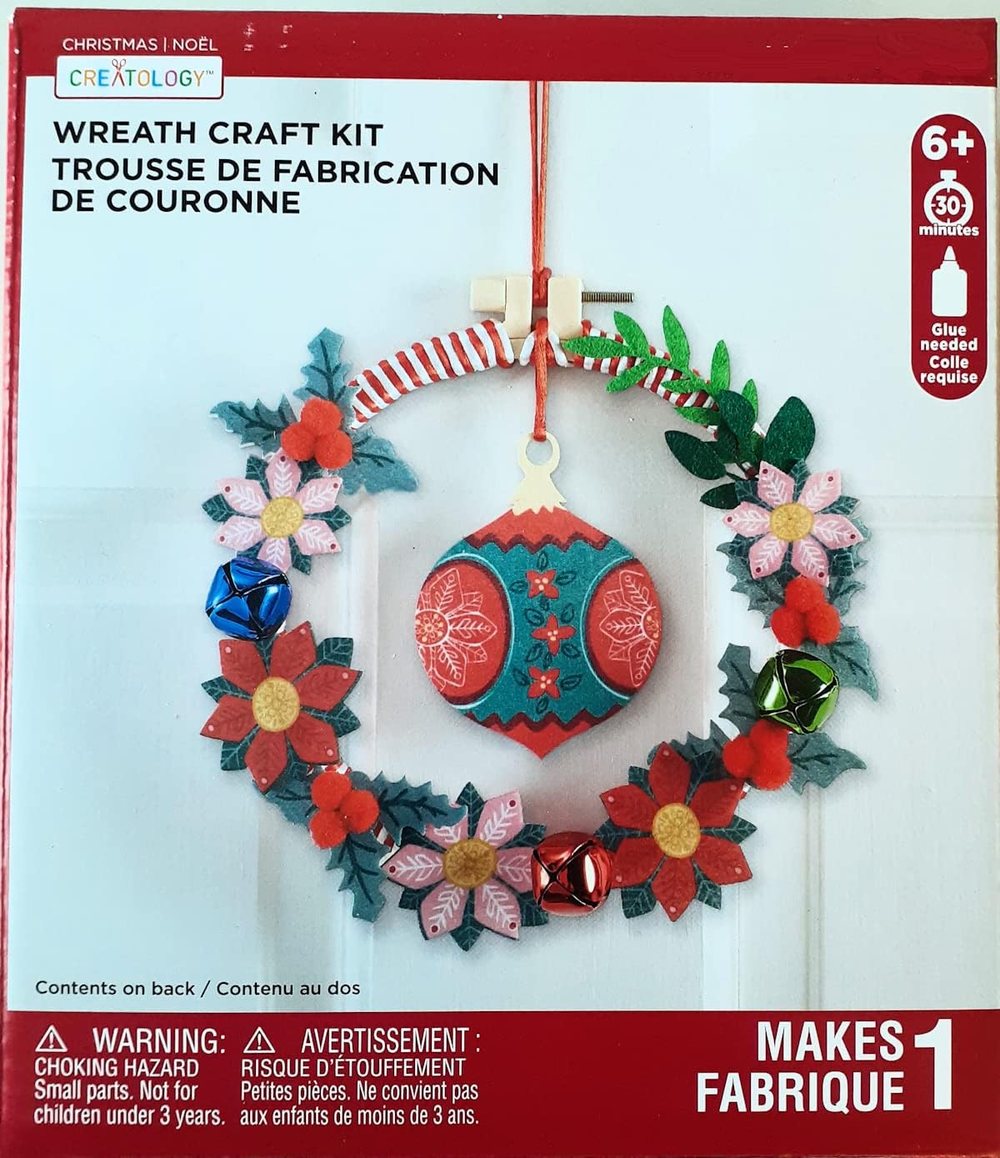 Creatology Christmas Wreath Felt Craft Kit, view 2