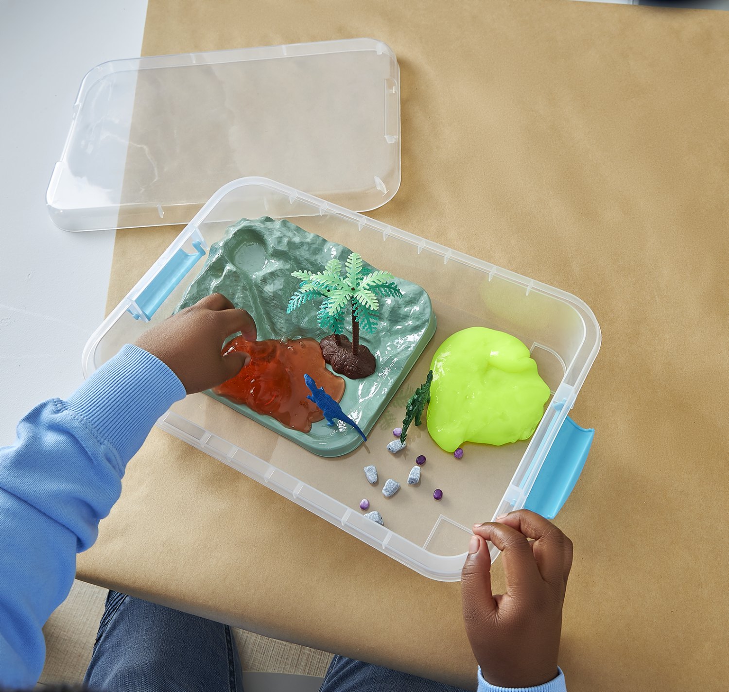 A slime tray activity from a Creatology kit
